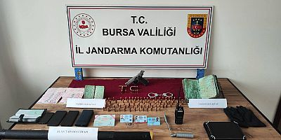 Tarihi incil ve tevratı 5 milyon dolara satmak istedi