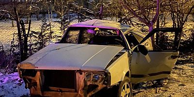 Tarlaya uçan otomobil hurdaya döndü: 1 yaralı