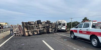 Tekirdağ'daki trafik kazasında 12 kişi yaralandı