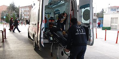 Tır kapağının çarptığı işçi yaralandı