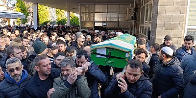 Tomruk taşıdığı vinçte akıma kapılarak hayatını kaybeden patron son yolculuğuna uğurlandı