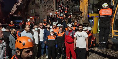 Türkiye’de ilk kez İnegöl’de gerçek enkazda arama kurtarma tatbikatı gerçekleştirildi