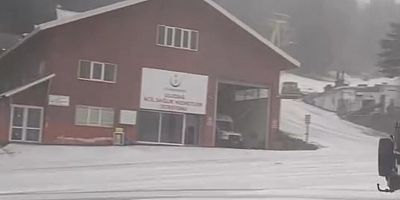 Uludağ'da kar yağışı etkisini gösterdi