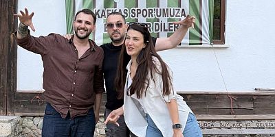 Ünlü Oyuncu Çift Tüfekçikonak Köyü’ne Hayran Kaldı
