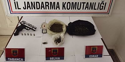 UYUŞTURUCU MADDE KAÇAKÇILARINA JANDARMADAN SUÇÜSTÜ
