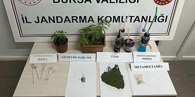Uyuşturucu partisine jandarma baskını: 8 gözaltı