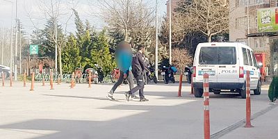 Üzerinde uyuşturucu madde bulunan kişi gözaltına alındı