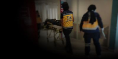 üzerine sunta devrilmesi sonucu iki işçi yaralandı