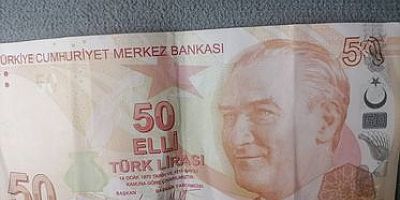 Yanlış basılan 50 lira için 80 bin lira istiyor
