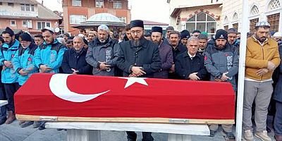 Yardıma gittiği deprem bölgesinde kalp krizi geçiren dernek görevlisi Kocaeli'de defnedildi