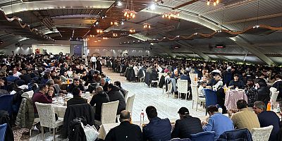 Yardımsever iş adamı Celaloğulları’ndan İnegöl’de bin kişilik iftar yemeği