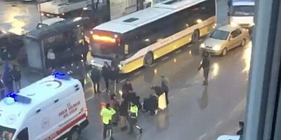 Yayaya Çarptı, Aracını Bırakıp Kaçtı