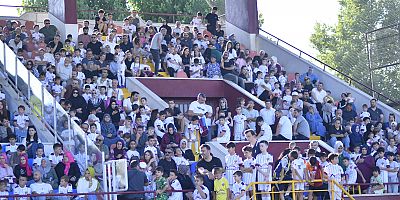 YAZ FUTBOL OKULUMUZ BAŞLADI