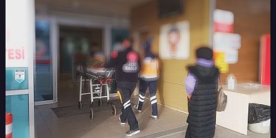 YOLA ATLAYAN KÜÇÜK ÇOCUĞA ARAÇ ÇARPTI