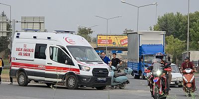 Yola Düşen Naylon Balyasına Çarptı, Yaralandı