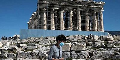 Yunanistan’da sokağa çıkma yasağı ilan edildi