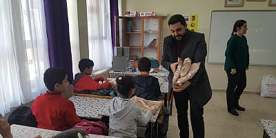 YüREKLERi ISITAN HEDiYELER