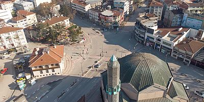 ZORUNLU KALMADIKÇA EViNiZDEN ÇIKMAYIN