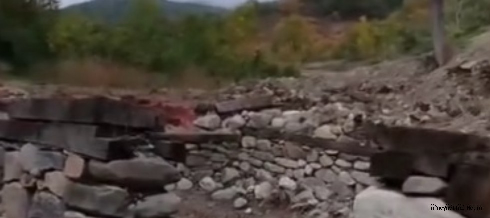 Tarihi değirmen definecilerin hedefi oldu