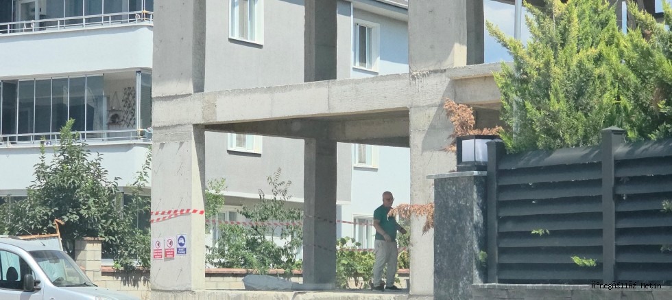Yüksekten Düşen İşçi Yaralandı